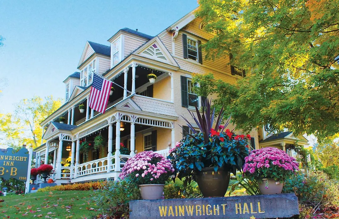 Wainwright Inn-1
